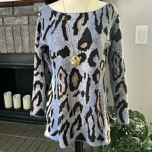 Boston Proper Tunic Top Animal Print S